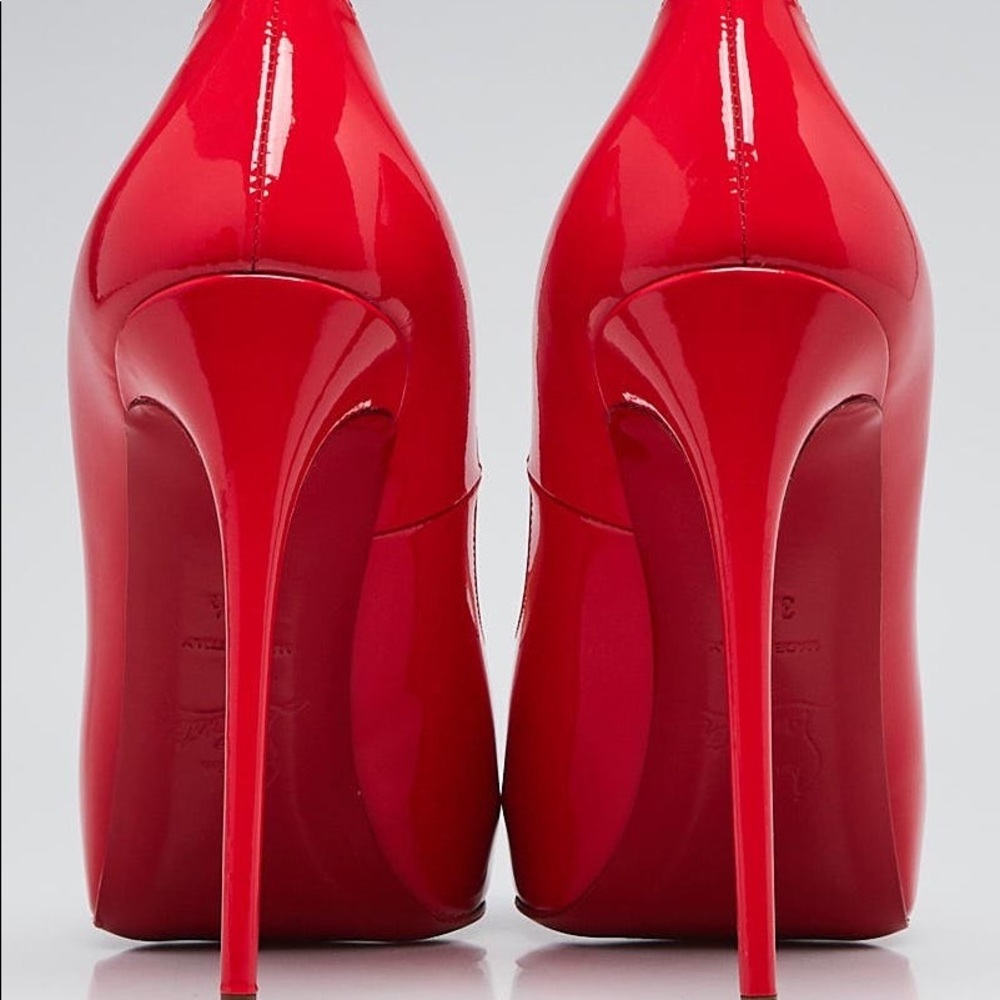 Christian Louboutin Pumps